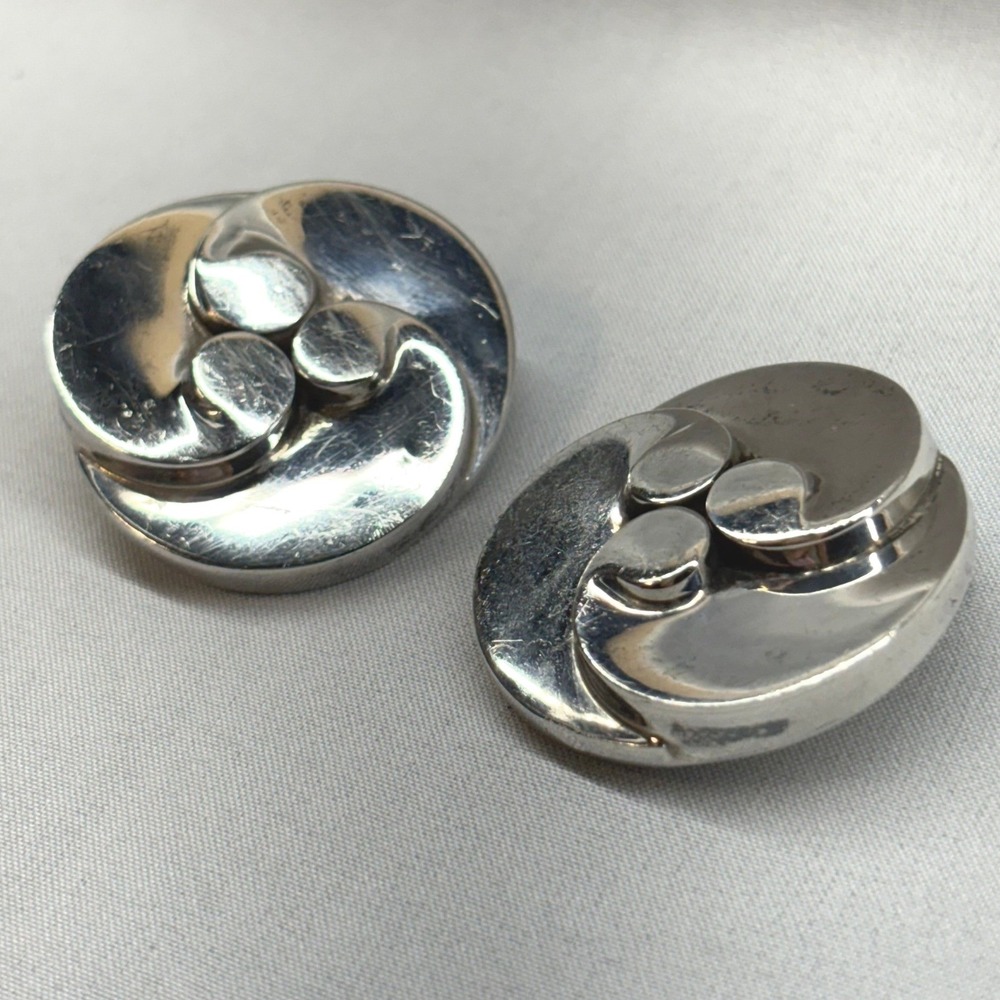Taxco Sterling Silver Clip On Earrings Womens OS Silver Good Modernist TJ-82